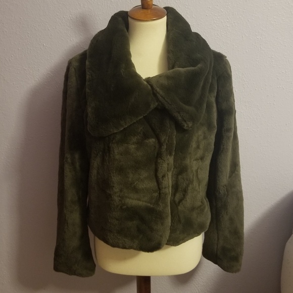 TIMING Olive Green Faux Fur Glam Plush Peacoat NWT - Picture 2 of 8